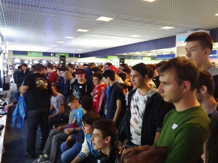 Mortal Kombat X lansare romania poze  (15)
