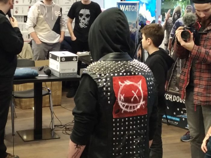 watch-dogs-2-lansare-media-galaxy-park-lake-plaza-14