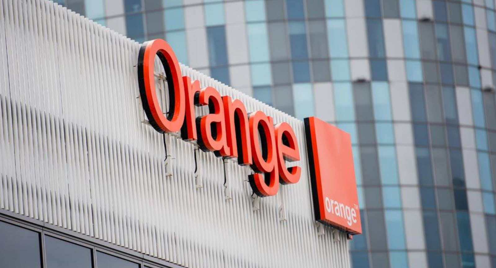 orange romania venituri 2025